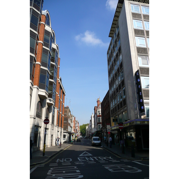 照片 英国(United Kingdom) 伦敦(London) 沙夫茨伯里大道(Shaftesbury Avenue) 2007-09 52
