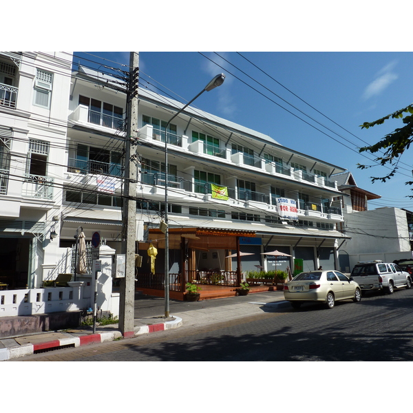 照片 泰国(Thailand) 清迈(Chiang Mai) 拉查丹嫩路(Rachadamnoen road) 2009-12 47