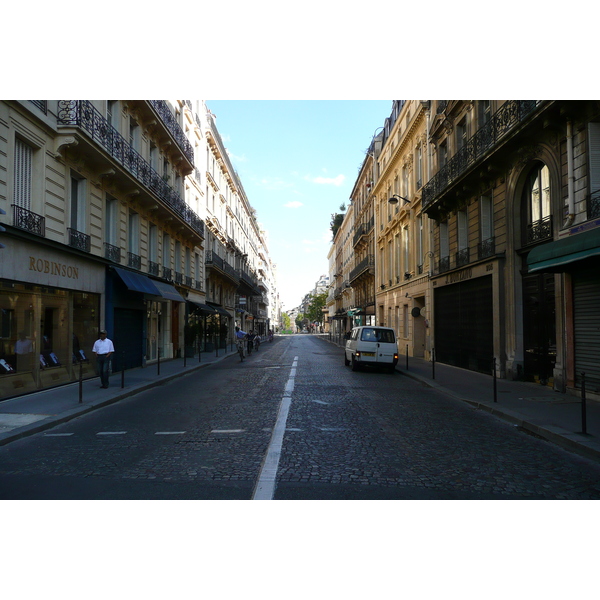 照片 法国(France) 巴黎(Paris) 奥什大街(Avenue Hoche) 2007-09 24