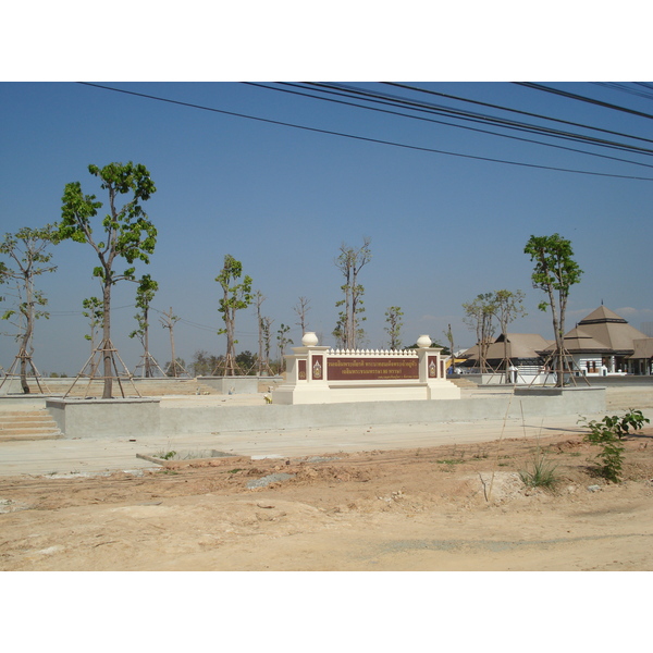 照片 泰国(Thailand) 彭世洛(Phitsanulok) 友谊路(Mittraparp Road) 2008-01 57