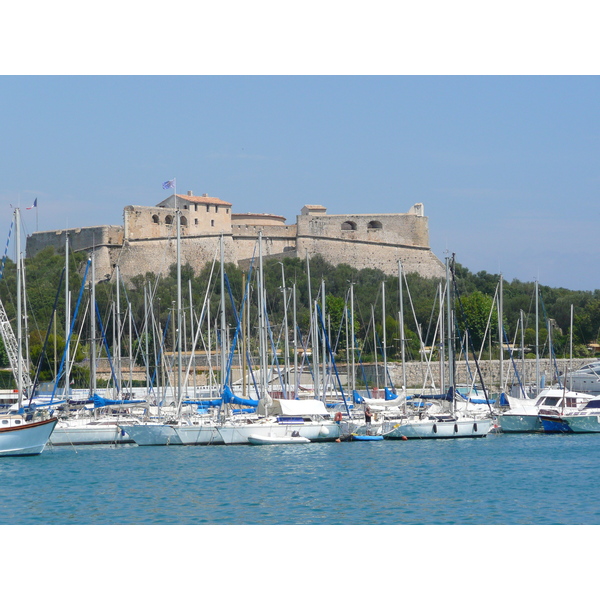 照片 法国(France) 昂蒂布(Antibes) 沃邦港(Port Vauban) 2007-07 6