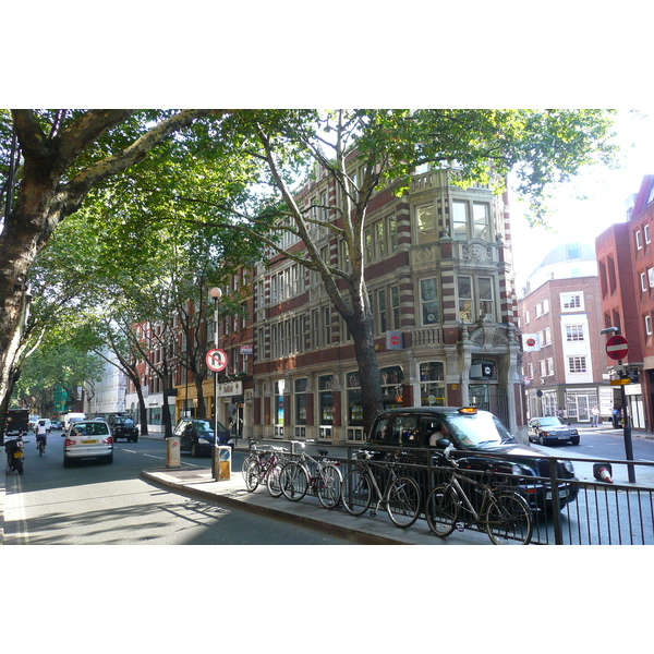 照片 英国(United Kingdom) 伦敦(London) 沙夫茨伯里大道(Shaftesbury Avenue) 2007-09 28