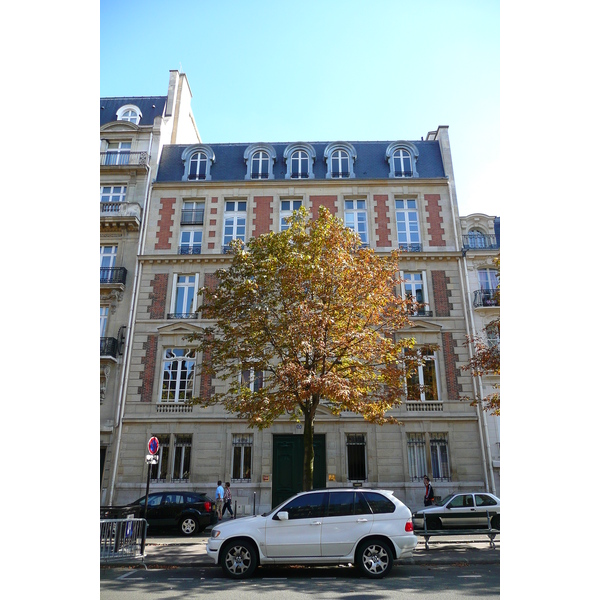 照片 法国(France) 巴黎(Paris) 奥什大街(Avenue Hoche) 2007-09 59