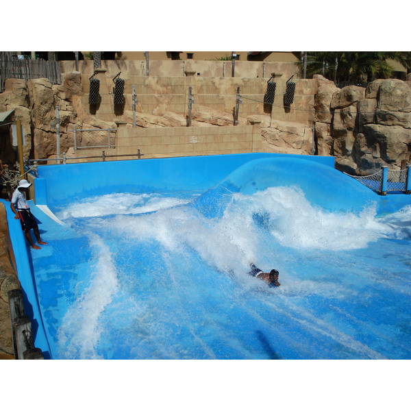 照片 阿联酋(United Arab Emirates) 迪拜(Dubai) 狂野干河水上乐园(Wild Wadi) 2007-03 240