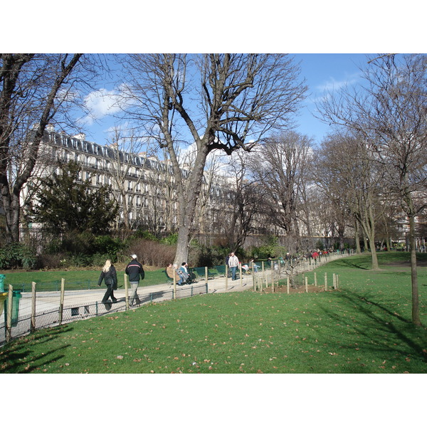 照片 法国(France) 巴黎(Paris) 蒙索公园(Monceau Garden) 2006-03 15