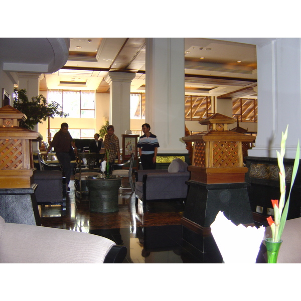 照片 缅甸(Myanmar) 仰光(Yangon) 甘达基宫殿酒店(Kandawgyi Palace Hotel) 2005-01 22