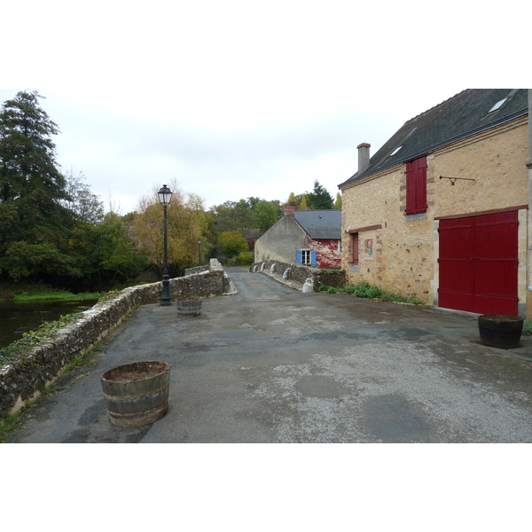 照片 法国(France) 韦格尔河畔阿涅尔(Asnieres sur Vegre) 2010-11 14