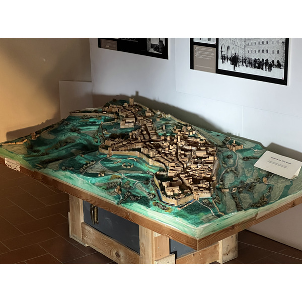 照片 意大利(Italy) 沃尔泰拉(Volterra) 执政官宫(Palazzo dei Priori) 2021-09 72