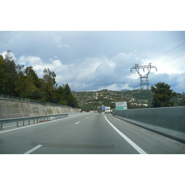 照片 法国(France) 蔚蓝海岸(French Riviera) 尼斯至芒通公路(Nice to Menton road) 2008-03 27