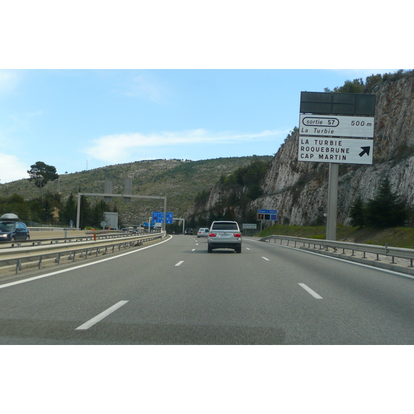 照片 法国(France) 蔚蓝海岸(French Riviera) 尼斯至芒通公路(Nice to Menton road) 2008-03 18