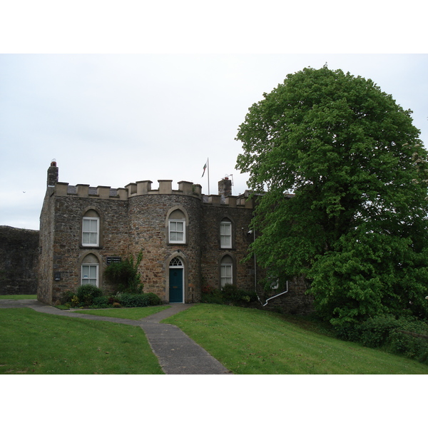 照片 英国(United Kingdom) 哈弗福德韦斯特(Haverfordwest) 2006-05 6