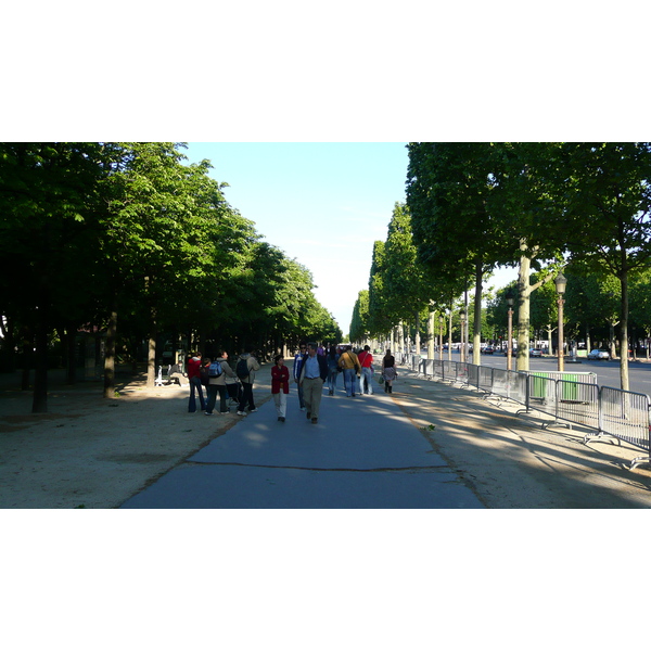照片 法国(France) 巴黎(Paris) 香榭丽舍大街(Champs Elysees) 2007-04 45