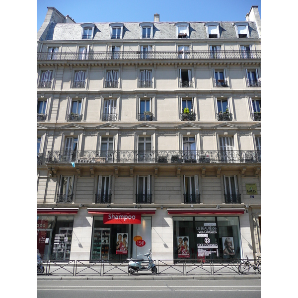 照片 法国(France) 巴黎(Paris) 拉法耶特街(Rue La Fayette) 2007-08 85