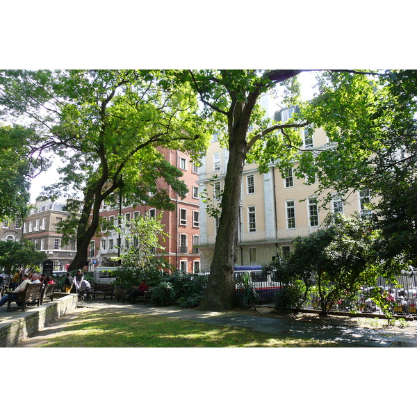 照片 英国(United Kingdom) 伦敦(London) 苏豪广场(Soho Square) 2007-09 28