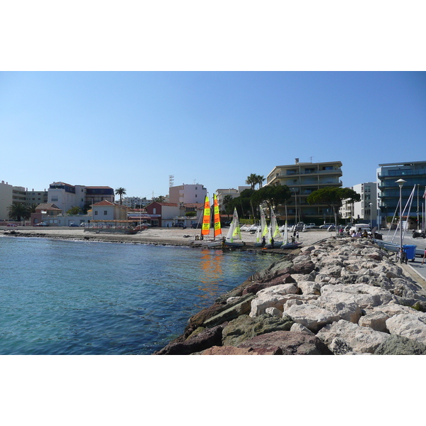 照片 法国(France) 戛纳(Cannes) 加扎涅尔海滩(Plage Gazagnaire) 2008-03 78