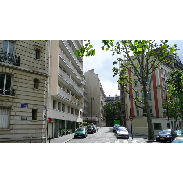 照片 法国(France) 巴黎(Paris) 第十七区(17th Arrondissement) 佩雷尔大道(Boulevard Pereire) 2007-05 5