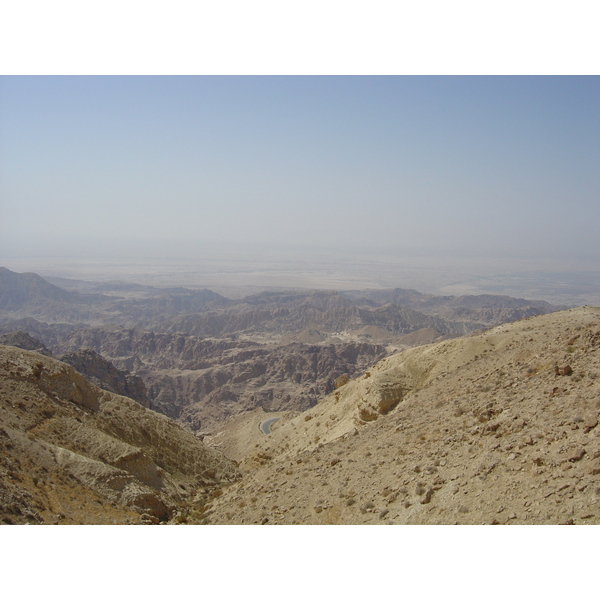 照片 约旦(Jordan) 塔菲拉至菲法公路(At Tafila to Fifa road) 2004-10 9