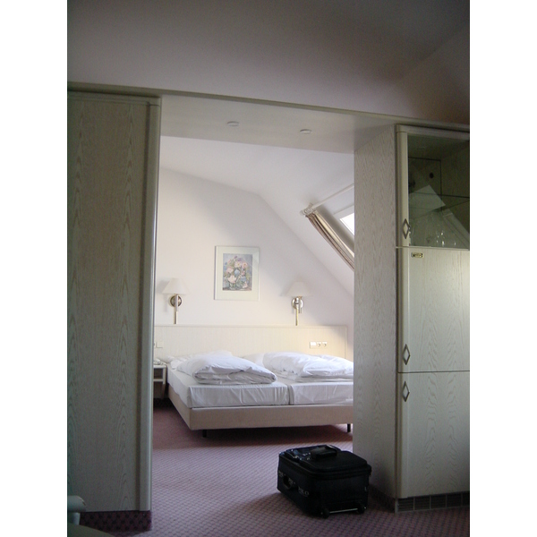 照片 德国(Germany) 辛德尔芬根(Sindelfingen) 多林特酒店(Dorint Hotel) 2001-10 0
