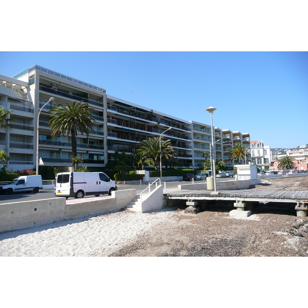 照片 法国(France) 戛纳(Cannes) 加扎涅尔海滩(Plage Gazagnaire) 2008-03 35