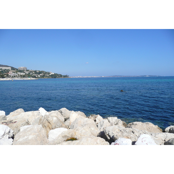 照片 法国(France) 戛纳(Cannes) 加扎涅尔海滩(Plage Gazagnaire) 2008-03 62