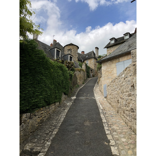 照片 法国(France) 蒂雷讷(Turenne) 2018-04 162