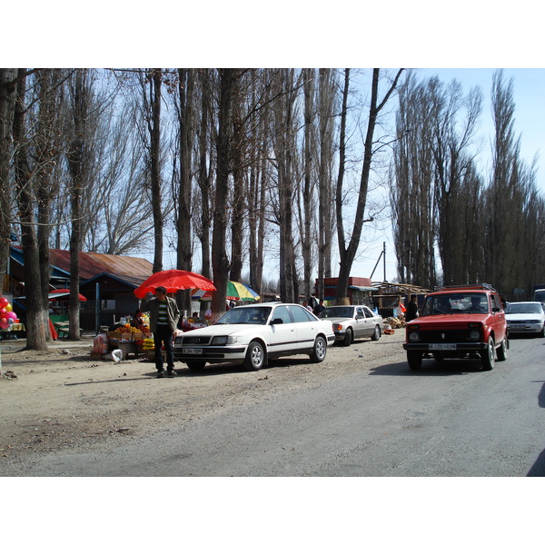 照片 哈萨克斯坦(Kazakhstan) 阿拉木图至恰伦峡谷公路(Almaty to Charyn Canyon road) 2007-03 129