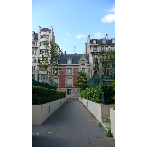 照片 法国(France) 巴黎(Paris) 第十七区(17th Arrondissement) 佩雷尔大道(Boulevard Pereire) 2007-05 30