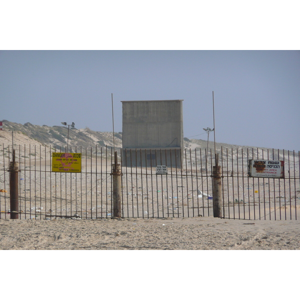照片 以色列(Israel) 里雄莱锡安海滩(Rishon Le Zion Beach) 2007-06 30