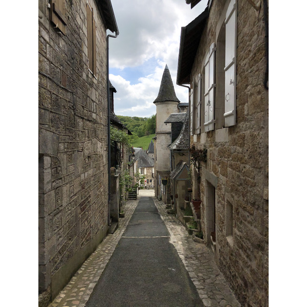 照片 法国(France) 蒂雷讷(Turenne) 2018-04 89
