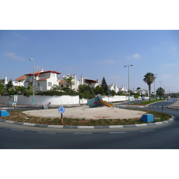 照片 以色列(Israel) 里雄莱锡安(Rishon Le Zion) 2007-06 25