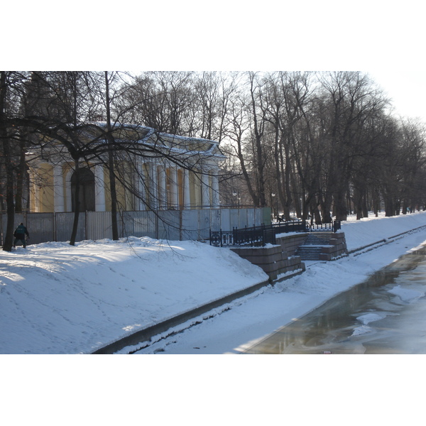 照片 俄罗斯(Russia) 圣彼得堡(St Petersburg) 夏园(Summer Garden) 2006-03 17
