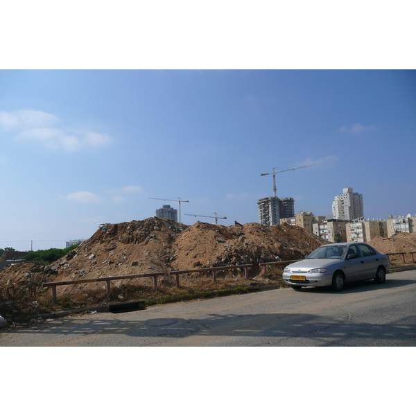 照片 以色列(Israel) 里雄莱锡安(Rishon Le Zion) 2007-06 16