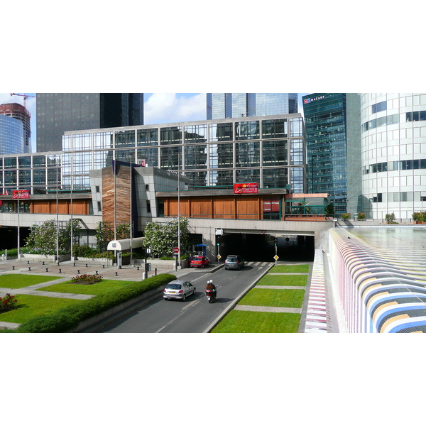 照片 法国(France) 巴黎(Paris) 拉德芳斯(La Defense) 2007-05 88