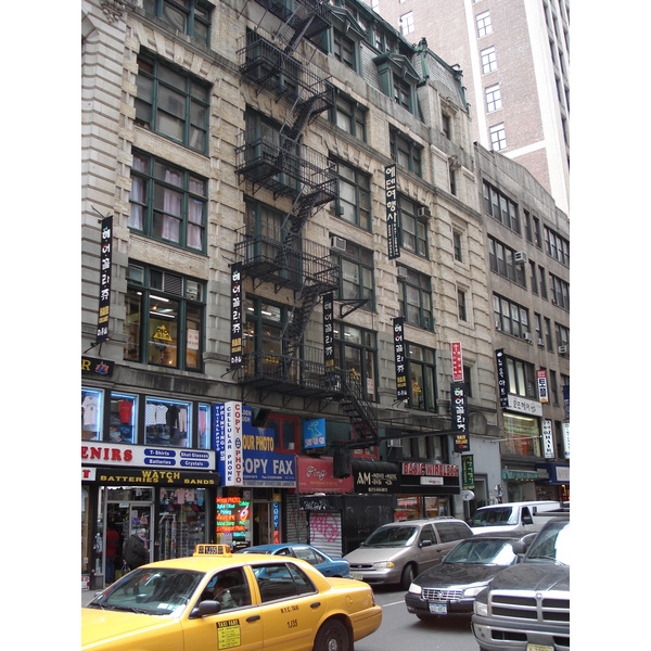 照片 美国(United States) 纽约(New York) 沿第五大道而下(down the 5th Avenue) 2006-03 64