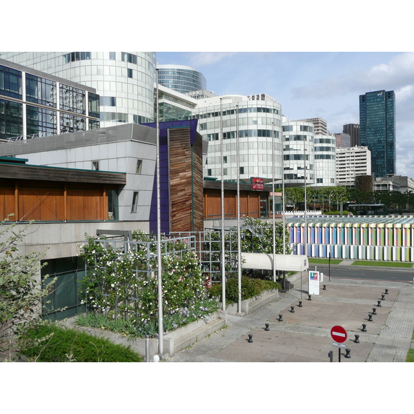 照片 法国(France) 巴黎(Paris) 拉德芳斯(La Defense) 2007-05 168