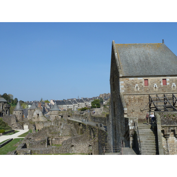 照片 法国(France) 富热尔(Fougeres) 2010-04 144