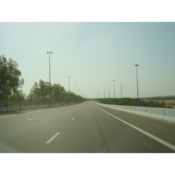 照片 阿联酋(United Arab Emirates) 艾因至阿布扎比公路(Al Ain to Abu Dhabi Road) 2005-09 12