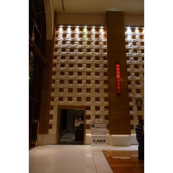 照片 阿联酋(United Arab Emirates) 迪拜(Dubai) 阿联酋购物中心凯宾斯基酒店(Kempinski Hotel Mall of the Emirates) 2009-01 0