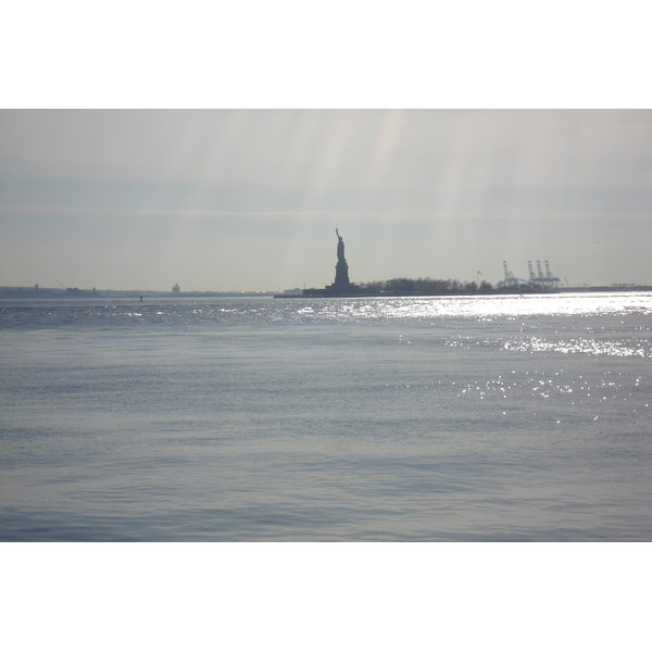 照片 美国(United States) 纽约(New York) 炮台公园(Battery Park) 2006-03 33