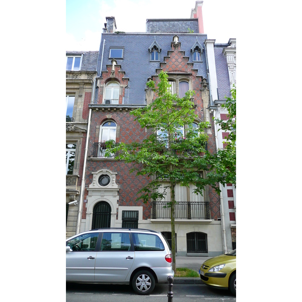 照片 法国(France) 巴黎(Paris) 第十七区(17th Arrondissement) 佩雷尔大道(Boulevard Pereire) 2007-05 18