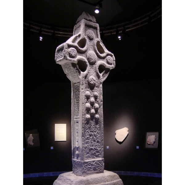 照片 爱尔兰(Ireland) 克朗麦克诺伊斯(Clonmacnoise) 2003-09 12