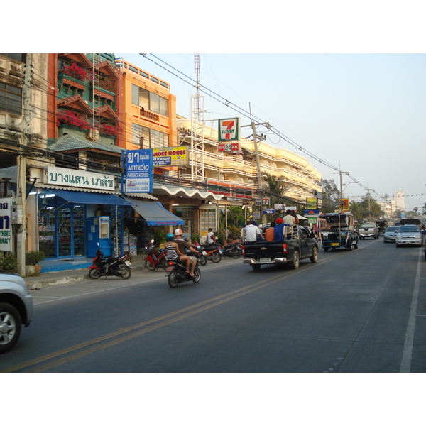 照片 泰国(Thailand) 宗甸(Jomtien) 宗甸一路(Jomtien Sainueng) 2008-01 48