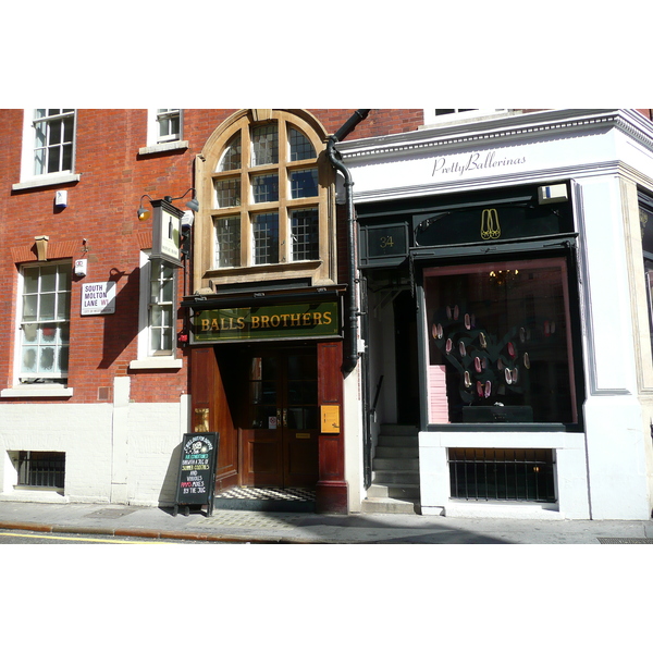 照片 英国(United Kingdom) 伦敦(London) 南莫尔顿巷(South Molton Lane) 2007-09 6