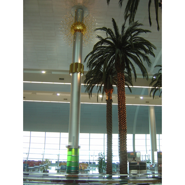 照片 阿联酋(United Arab Emirates) 迪拜(Dubai) 迪拜国际机场(Dubai International Airport) 2005-03 1