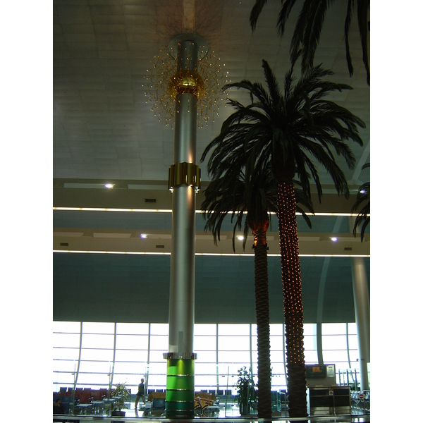 照片 阿联酋(United Arab Emirates) 迪拜(Dubai) 迪拜国际机场(Dubai International Airport) 2005-03 0