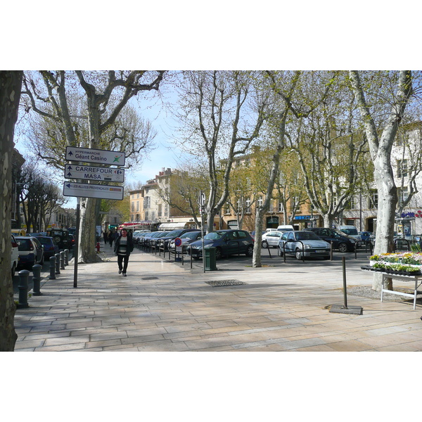照片 法国(France) 普罗旺斯地区艾克斯(Aix en Provence) 戴高乐将军广场(Place du General de Gaulle) 2008-04 18