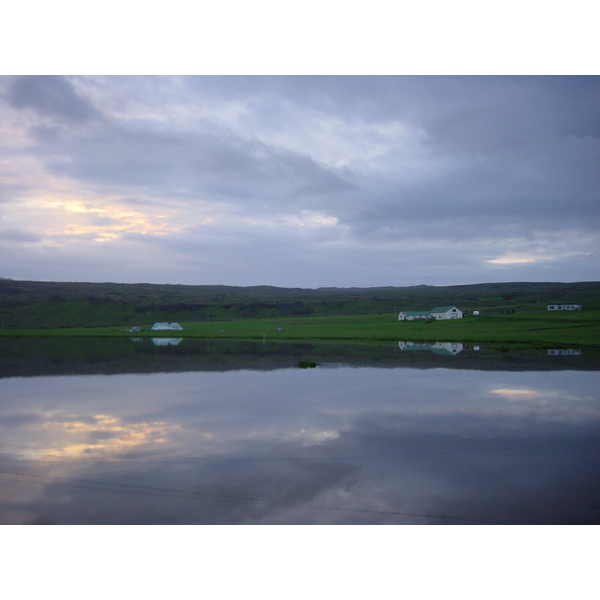照片 冰岛(Iceland) 42号公路：塞尔沃古尔附近(Road 42 near Selvogur) 2003-06 2