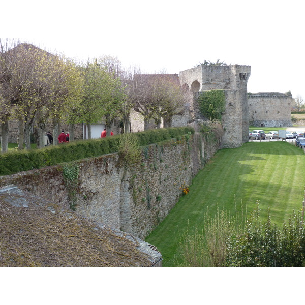照片 法国(France) 迪南(Dinan) 迪南城墙(Dinan city walls) 2010-04 39
