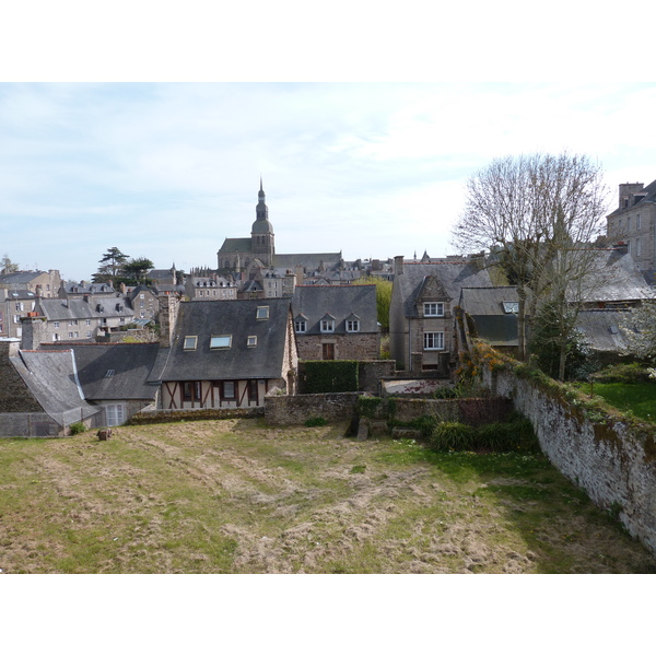 照片 法国(France) 迪南(Dinan) 迪南城墙(Dinan city walls) 2010-04 14