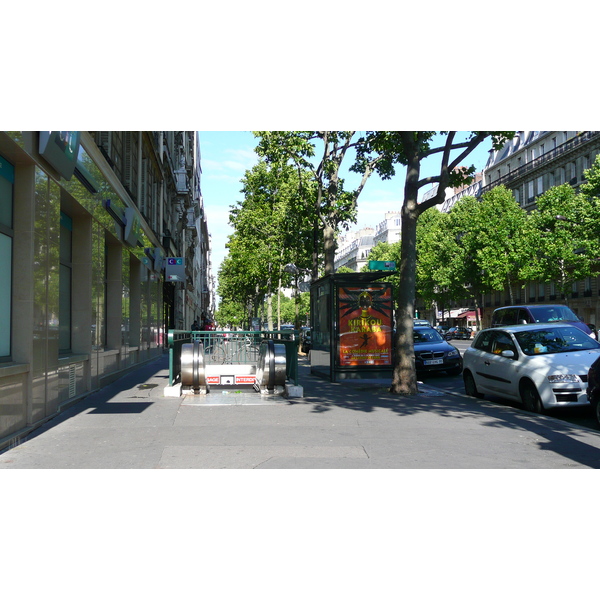照片 法国(France) 巴黎(Paris) 泰尔讷广场(Place des Ternes) 2007-05 10
